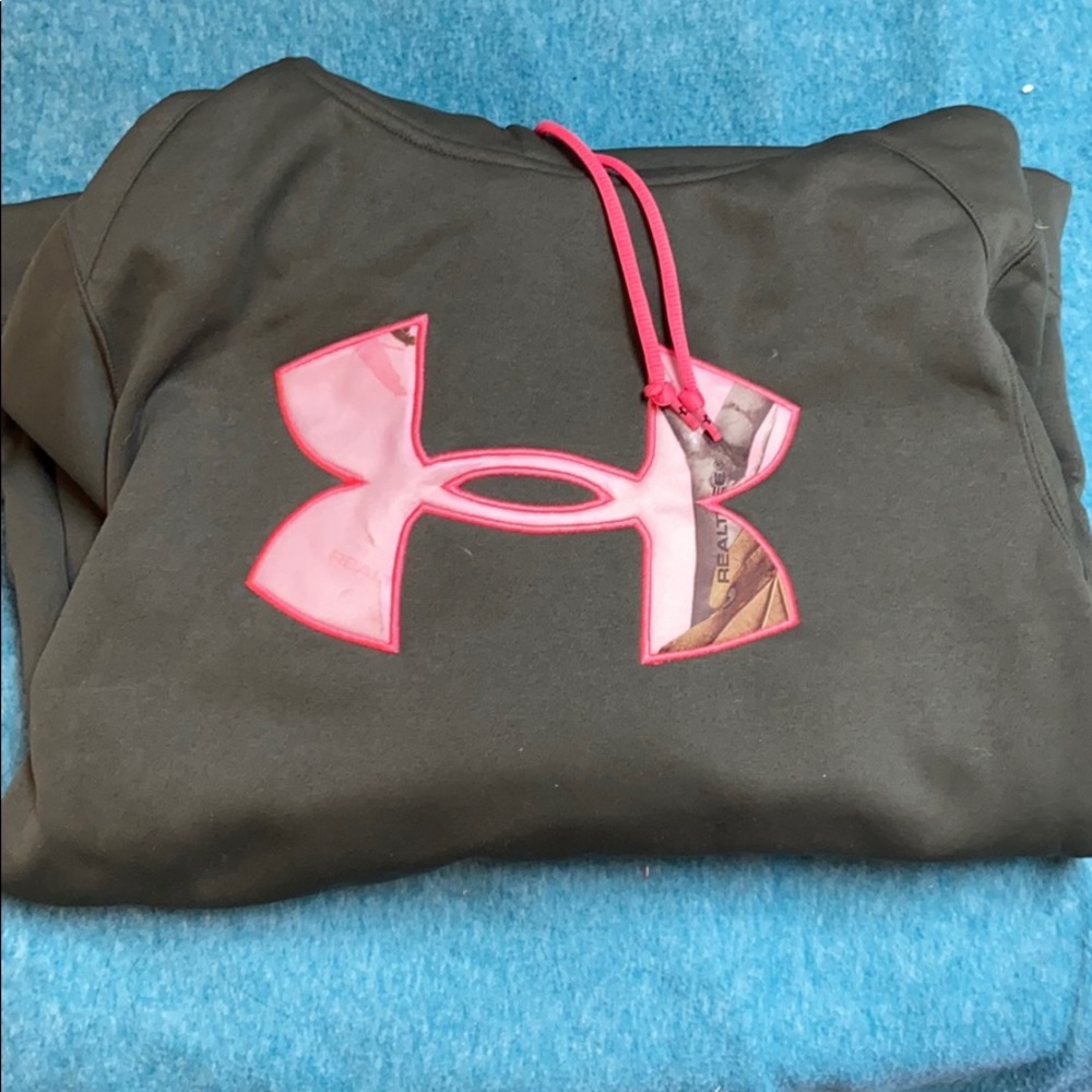 Under Armour hoodie